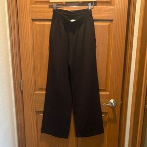 Varley Black Wide-Leg Pants